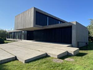 Curatare prin hidrosablare fatade, terase, beton, lemn la Villa Tannay, Elvetia