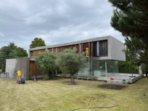 Curatare prin hidrosablare fatade, terase, beton, lemn la Villa Tannay, Elvetia