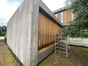 Curatare prin hidrosablare fatade, terase, beton, lemn la Villa Tannay, Elvetia