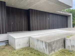 Curatare prin hidrosablare fatade, terase, beton, lemn la Villa Tannay, Elvetia