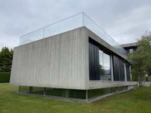Curatare prin hidrosablare fatade, terase, beton, lemn la Villa Tannay, Elvetia