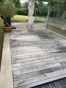 Curatare prin hidrosablare fatade, terase, beton, lemn la Villa Tannay, Elvetia